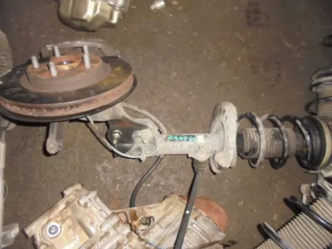 Άκρο Πλήρες Εμπρός Αριστερό Με ABS για NISSAN PULSAR (2015 -) 1500 Diesel (K9K F 646) turbo 110hp Άκρο Πλήρες Εμπρός Αριστερό Με ABS για NISSAN PULSAR (2015 -) 1500 Diesel (K9K F 646) turbo 110hp