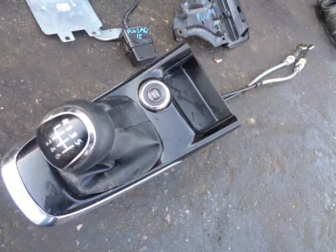 Μοχλός Ταχυτήτων (6-Τάχυτο) Με Ντίζες για NISSAN PULSAR (2015 -) 1500 Diesel (K9K F 646) turbo 110hp *Δ* Μοχλός Ταχυτήτων (6-Τάχυτο) Με Ντίζες για NISSAN PULSAR (2015 -) 1500 Diesel (K9K F 646) turbo 110hp *Δ*