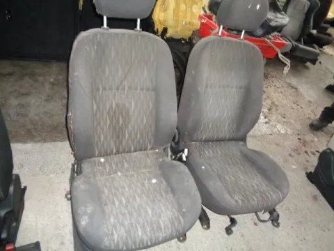 Καθίσματα Σετ Εμπρός Με Αερόσακους για FORD FOCUS (1998 - 2001) Mk1a (DAW) Hatchback - 5dr *Α* Καθίσματα Σετ Εμπρός Με Αερόσακους για FORD FOCUS (1998 - 2001) Mk1a (DAW) Hatchback - 5dr *Α*