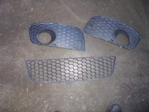Δίχτυ Προφυλακτήρα Εμπρός Σετ  για VW GOLF GTI (2004 - 2008) Mk5 (1K1) Δίχτυ Προφυλακτήρα Εμπρός Σετ  για VW GOLF GTI (2004 - 2008) Mk5 (1K1)