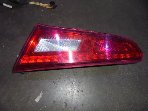 Φανάρι Πίσω Δεξί Καπού (ΕΛΛΑΤΩΜΑΤΙΚΟ LED) για ALFA ROMEO GIULIETTA (2010 - ) (940) Φανάρι Πίσω Δεξί Καπού (ΕΛΛΑΤΩΜΑΤΙΚΟ LED) για ALFA ROMEO GIULIETTA (2010 - ) (940)