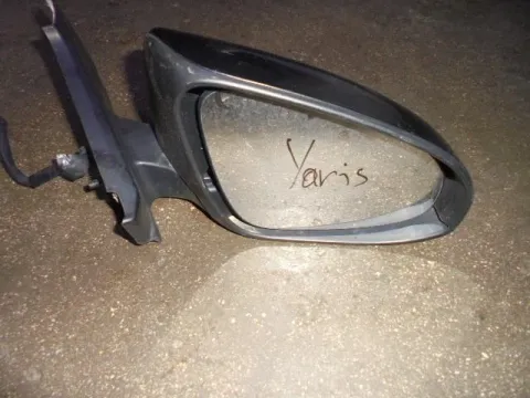 Καθρέπτης Εξωτερικός Δεξιός Ηλεκτρικός Θερμαινόμενος Με Φλας 7pin για TOYOTA YARIS (2012 - 2014) ( ) Καθρέπτης Εξωτερικός Δεξιός Ηλεκτρικός Θερμαινόμενος Με Φλας 7pin για TOYOTA YARIS (2012 - 2014) ( )