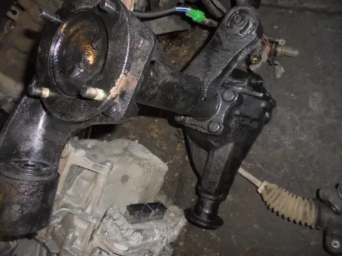 Διαφορικό Κομπλέ Εμπρός για NISSAN D21 - 720 - 520 (1986 - 1997) D21 Διαφορικό Κομπλέ Εμπρός για NISSAN D21 - 720 - 520 (1986 - 1997) D21