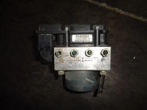 Μονάδα ABS 0265231502 για MITSUBISHI COLT (2005 - 2008 ) (CZ) Μονάδα ABS 0265231502 για MITSUBISHI COLT (2005 - 2008 ) (CZ)