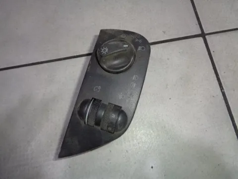 Διακόπτης Φώτων 6Κ1941531F για SEAT IBIZA (2006 - 2008) (6LZ) Διακόπτης Φώτων 6Κ1941531F για SEAT IBIZA (2006 - 2008) (6LZ)