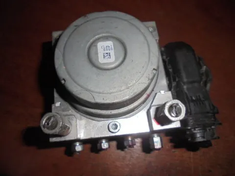Μονάδα ABS 5611068PA για SUZUKI BALENO (2015 - 2017) () 1200 (K12CN) petrol 90 Μονάδα ABS 5611068PA για SUZUKI BALENO (2015 - 2017) () 1200 (K12CN) petrol 90