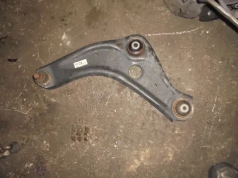 Ψαλίδι Εμπρός Αριστερό για NISSAN QASHQAI (2014 - )    ΠΑΛΕΤΑ *1*     *223237*