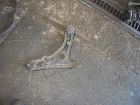 Ψαλίδι Εμπρός Δεξί για SEAT IBIZA (1995 - 1997) (6K) ΠΑΛΕΤΑ *1* *223164* Ψαλίδι Εμπρός Δεξί για SEAT IBIZA (1995 - 1997) (6K) ΠΑΛΕΤΑ *1* *223164*