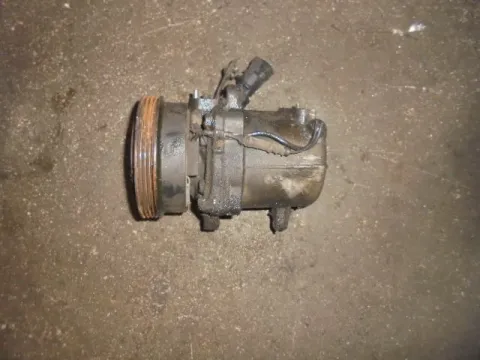 Συμπιεστής A-C (Κομπρέσορας) για BMW 3 Series (1990 - 1995) (E36) 1600 (M 40 B16) Petrol 102 316 i Συμπιεστής A-C (Κομπρέσορας) για BMW 3 Series (1990 - 1995) (E36) 1600 (M 40 B16) Petrol 102 316 i