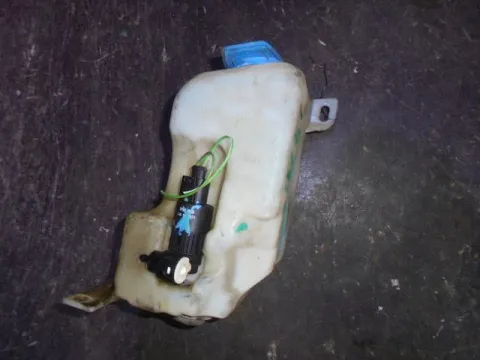 Δοχείο Υαλοκαθαριστήρων Με Μοτέρ για SEAT LEON (1999 - 2005) (1MZ) Δοχείο Υαλοκαθαριστήρων Με Μοτέρ για SEAT LEON (1999 - 2005) (1MZ)