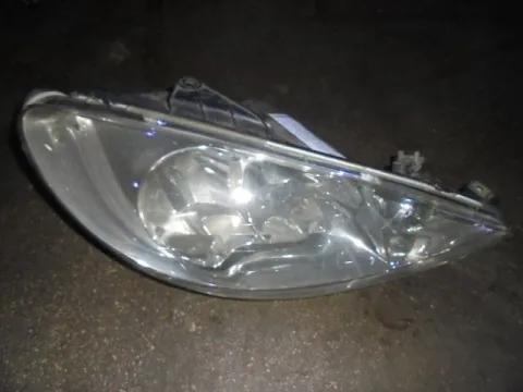 Φανάρι Εμπρός Δεξί Σπασμένη 1 Βάση για PEUGEOT 206 (2002 - 2008) SW -  Φανάρι Εμπρός Δεξί Σπασμένη 1 Βάση για PEUGEOT 206 (2002 - 2008) SW -