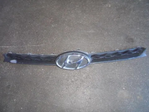 Μάσκα με Σήμα για HYUNDAI i10 (2008 - 2011) Μάσκα με Σήμα για HYUNDAI i10 (2008 - 2011)