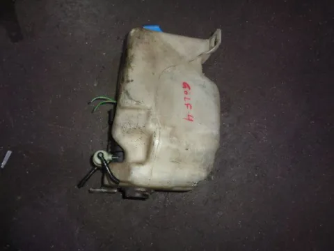 Δοχείο Υαλοκαθαριστήρων Με Μοτέρ για VW GOLF (1998 - 2004) Mk4 (1J1) Δοχείο Υαλοκαθαριστήρων Με Μοτέρ για VW GOLF (1998 - 2004) Mk4 (1J1)