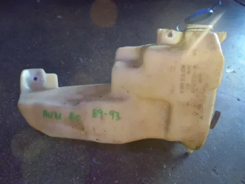 Δοχείο Υαλοκαθαριστήρων Με Μοτέρ για AUDI 80 (1991 - 1995) (8C) (B4) Δοχείο Υαλοκαθαριστήρων Με Μοτέρ για AUDI 80 (1991 - 1995) (8C) (B4)