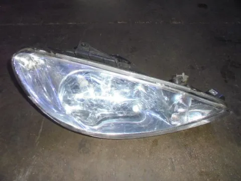 Φανάρι Εμπρός Δεξί DEPO ΕΛΑΤΩΜΑΤΚΟ για PEUGEOT 206 (2002 - 2008) SW Φανάρι Εμπρός Δεξί DEPO ΕΛΑΤΩΜΑΤΚΟ για PEUGEOT 206 (2002 - 2008) SW