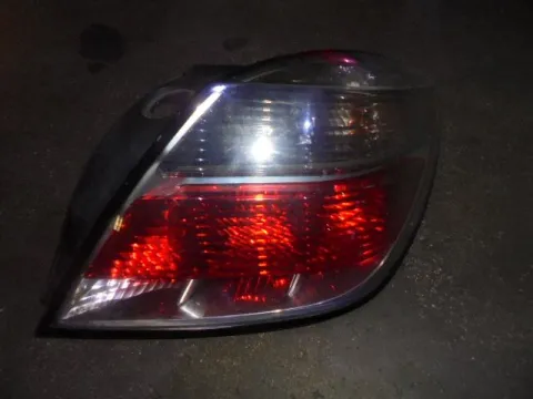Φανάρι Πίσω Δεξί ΕΛΑΤΩΜΑΤΙΚΟ ΚΡΥΣΤΑΛΛΟ για OPEL ASTRA (2004 - 2007) H , (2007 - 2010) H Φανάρι Πίσω Δεξί ΕΛΑΤΩΜΑΤΙΚΟ ΚΡΥΣΤΑΛΛΟ για OPEL ASTRA (2004 - 2007) H , (2007 - 2010) H