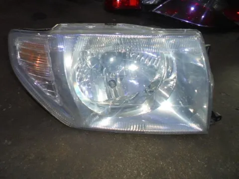 Φανάρι Εμπρός Δεξί ΑΣΠΡΟ ΦΛΑΣ για MITSUBISHI PAJERO PININ (1999-2005) (H6 W) (H7 W) Φανάρι Εμπρός Δεξί ΑΣΠΡΟ ΦΛΑΣ για MITSUBISHI PAJERO PININ (1999-2005) (H6 W) (H7 W)