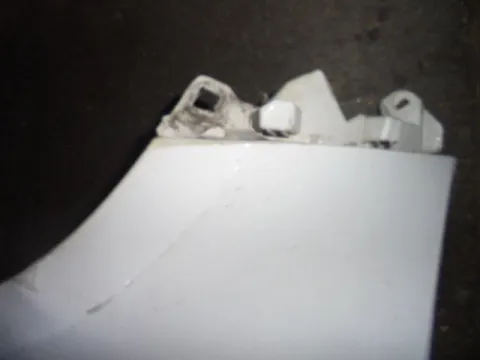 Φτερό Εμπρός Αριστερό ΛΙΓΟ ΧΤΥΠΙΜΕΝΟ για SMART FORTWO (2016 - ) - 