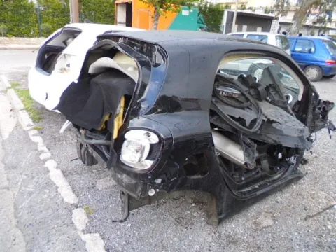 Τροπέτο Αμάξι Κουφάρι Χ.Μηχανή Χ.Σασμάν για SMART FORTWO (2016 - ) -  Τροπέτο Αμάξι Κουφάρι Χ.Μηχανή Χ.Σασμάν για SMART FORTWO (2016 - ) -