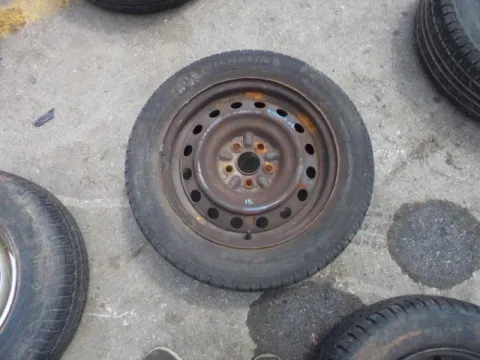 Ζαντολάστιχο MICHELIN 195/60/R15 (0111) * για TOYOTA AVENSIS (2003 - 2006) (T250) *Δ* Ζαντολάστιχο MICHELIN 195/60/R15 (0111) * για TOYOTA AVENSIS (2003 - 2006) (T250) *Δ*