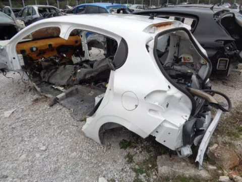 Τροπέτο Αμάξι Κουφάρι με Πίσω Άξονα και 2 Ζαντολάστιχα για PEUGEOT 208 (2012 - 2016) ( ) , (2016 - ) *ΔΒ* -  Τροπέτο Αμάξι Κουφάρι με Πίσω Άξονα και 2 Ζαντολάστιχα για PEUGEOT 208 (2012 - 2016) ( ) , (2016 - ) *ΔΒ* -