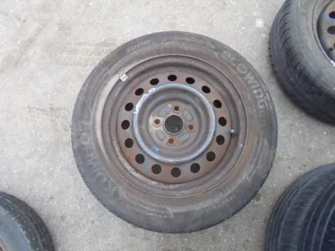 Ζαντολάστιχο KUMHO 195/60/R15 (5312) * για TOYOTA COROLLA (2004 - 2007) (E120) *Δ* Ζαντολάστιχο KUMHO 195/60/R15 (5312) * για TOYOTA COROLLA (2004 - 2007) (E120) *Δ*