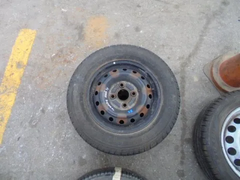 Ζαντολάστιχο 2ΑΔΑ ΚΑΡΕ 4x100 MICHELIN 145/80/R13 (4913) * για ΔΙΕΘΝΗ *Δ* Ζαντολάστιχο 2ΑΔΑ ΚΑΡΕ 4x100 MICHELIN 145/80/R13 (4913) * για ΔΙΕΘΝΗ *Δ*