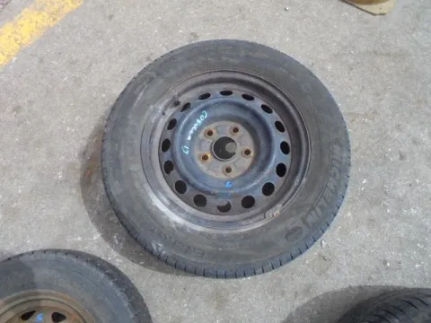 Ζαντολάστιχο MICHELIN 195/65/R15 (0616) ** για TOYOTA COROLLA (2013 - 2016) *Δ* Ζαντολάστιχο MICHELIN 195/65/R15 (0616) ** για TOYOTA COROLLA (2013 - 2016) *Δ*