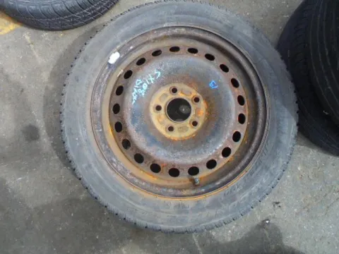 Ζαντολάστιχο ΚΑΡΕ 5x108 PIRELLI 205/55/R16 (3113) * για ΔΙΕΘΝΗ *Δ* Ζαντολάστιχο ΚΑΡΕ 5x108 PIRELLI 205/55/R16 (3113) * για ΔΙΕΘΝΗ *Δ*