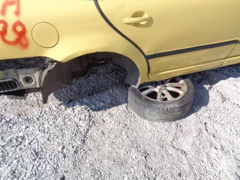 Τροπέτο Αμάξι κομπλέ με Κινητήρα και Σασμάν με Πίσω Άξονα για SKODA SUPERB (2003 - 2007) (3U4) Sedan - 4dr 2800 (AMX) Petrol 193 V6 *ΔΒ* -  Τροπέτο Αμάξι κομπλέ με Κινητήρα και Σασμάν με Πίσω Άξονα για SKODA SUPERB (2003 - 2007) (3U4) Sedan - 4dr 2800 (AMX) Petrol 193 V6 *ΔΒ* -