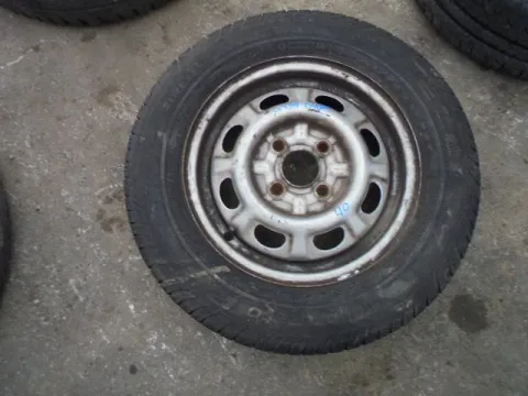 Ζαντολάστιχο ΚΑΡΕ 4x100 PIRELLI 165/70/R13 (1411) * για ΔΙΕΘΝΗ *Δ* Ζαντολάστιχο ΚΑΡΕ 4x100 PIRELLI 165/70/R13 (1411) * για ΔΙΕΘΝΗ *Δ*