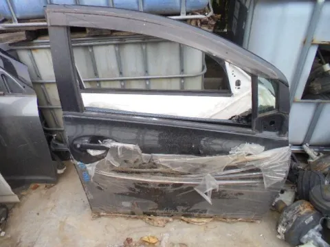 Πόρτα Εμπρός Δεξιά για TOYOTA YARIS (2006 - 2009) (KL9) , (2009 - 2012) (XP90) *Ε* Πόρτα Εμπρός Δεξιά για TOYOTA YARIS (2006 - 2009) (KL9) , (2009 - 2012) (XP90) *Ε*