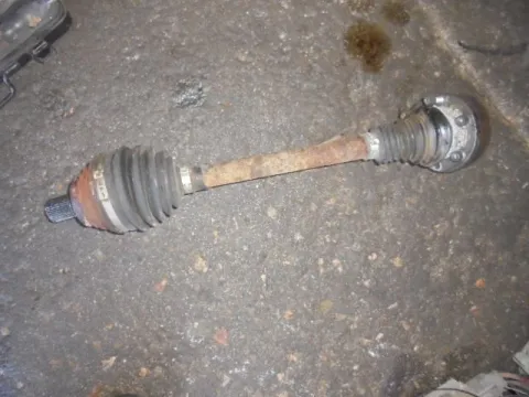 Ημιαξόνιο Εμπρός Αριστερό για VW GOLF (2004 - 2008) Mk5 (1K1) 1900 (BLS) Diesel 105 TDI 4motion Ημιαξόνιο Εμπρός Αριστερό για VW GOLF (2004 - 2008) Mk5 (1K1) 1900 (BLS) Diesel 105 TDI 4motion