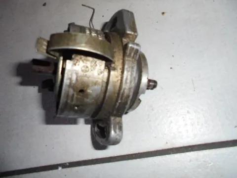 Ντιστριμπιτέρ 0237521050 για VW GOLF (1992 - 1998) Mk3 (1H1) - 