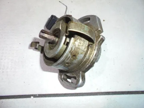 Ντιστριμπιτέρ 0237521050 για VW GOLF (1992 - 1998) Mk3 (1H1) - 