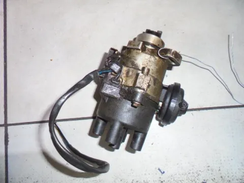 Ντιστριμπιτέρ TD13I με Φούσκα (3PIN) για HONDA CIVIC (1983 - 1987) (AL- AJ- AG- AH) Ντιστριμπιτέρ TD13I με Φούσκα (3PIN) για HONDA CIVIC (1983 - 1987) (AL- AJ- AG- AH)