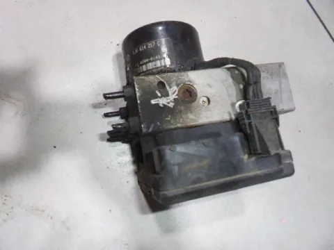 Μονάδα ABS (1J0614217C) για VW GOLF (1998 - 2004) Mk4 (1J1) Μονάδα ABS (1J0614217C) για VW GOLF (1998 - 2004) Mk4 (1J1)