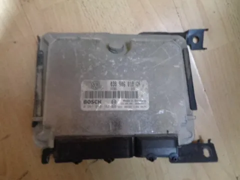 Εγκέφαλος Κινητήρα 038906018GN για SKODA OCTAVIA (2000 - 2008) 4 (1U2-5) ΤΕΛΑΡΟ 1*253648 Εγκέφαλος Κινητήρα 038906018GN για SKODA OCTAVIA (2000 - 2008) 4 (1U2-5) ΤΕΛΑΡΟ 1*253648