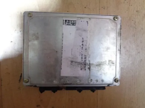 Εγκέφαλος Κινητήρα 8D0907558S για VW PASSAT (1997 - 2000) (3B2) - 