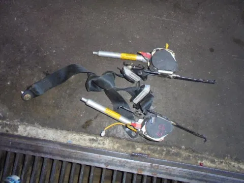 Ζώνη Ασφαλείας Σετ Αριστερή Δεξιά για NISSAN PRIMERA (1999 - 2001) (P11) Ζώνη Ασφαλείας Σετ Αριστερή Δεξιά για NISSAN PRIMERA (1999 - 2001) (P11)