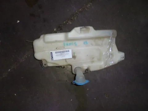 Δοχείο Υαλοκαθαριστήρων για SUZUKI IGNIS (2000 - 2003) (RG) (eBay) Δοχείο Υαλοκαθαριστήρων για SUZUKI IGNIS (2000 - 2003) (RG) (eBay)