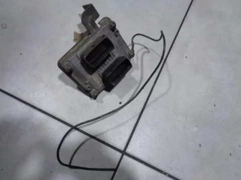 Εγκέφαλος Κινητήρα ΜΕ73H4F011 για FIAT STILO (2001 - 2006) (192) ΤΕΛΑΡΟ 10 *244169* Εγκέφαλος Κινητήρα ΜΕ73H4F011 για FIAT STILO (2001 - 2006) (192) ΤΕΛΑΡΟ 10 *244169*