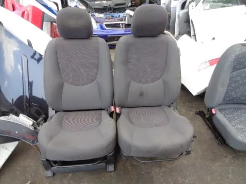 Καθίσματα Σετ Εμπρός Με Αερόσακους για HYUNDAI MATRIX (2001 - 2006) (FC) *Α* Καθίσματα Σετ Εμπρός Με Αερόσακους για HYUNDAI MATRIX (2001 - 2006) (FC) *Α*