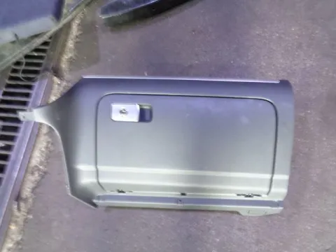 Ντουλαπάκι για VW GOLF (2004 - 2008) Mk5 (1K1) *Γ* Ντουλαπάκι για VW GOLF (2004 - 2008) Mk5 (1K1) *Γ*