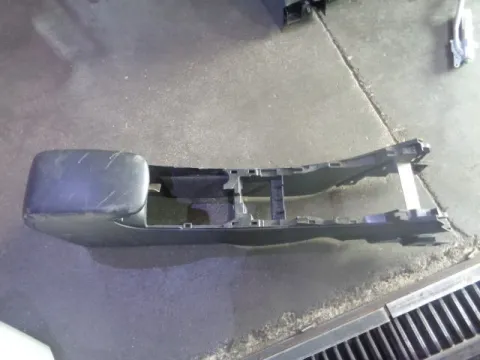 Υποβραχιόνιο(Τεμπέλης) για NISSAN JUKE (2010 - 2014) *Γ* Υποβραχιόνιο(Τεμπέλης) για NISSAN JUKE (2010 - 2014) *Γ*