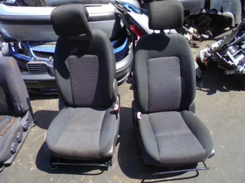 Καθίσματα Σετ Εμπρός Με Αερόσακους για CHEVROLET - DAEWOO CAPTIVA (2007 - 2012) *Α* Καθίσματα Σετ Εμπρός Με Αερόσακους για CHEVROLET - DAEWOO CAPTIVA (2007 - 2012) *Α*