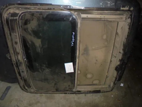 Ηλιοροφή για FORD MONDEO (1993 - 1996) Mk1 *Γ* Ηλιοροφή για FORD MONDEO (1993 - 1996) Mk1 *Γ*