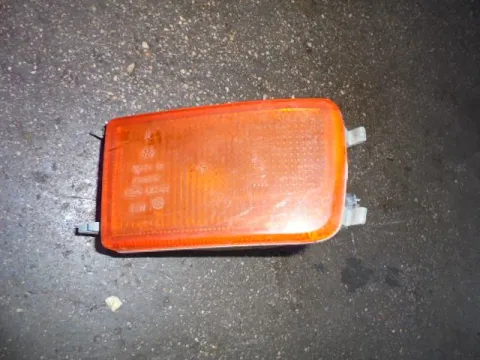 Φλας Εμπρός Αριστερό για VW GOLF (1992 - 1998) Mk3 (1H1) Φλας Εμπρός Αριστερό για VW GOLF (1992 - 1998) Mk3 (1H1)