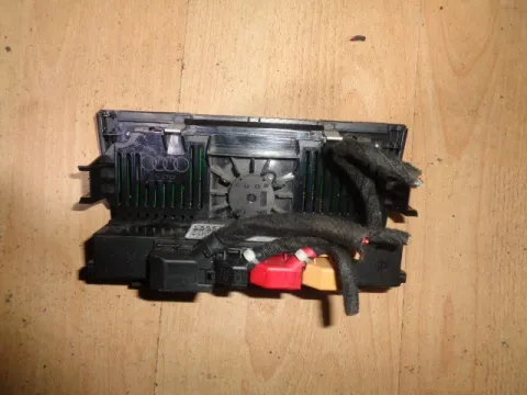 Οθόνη Κλιματισμού 8P0820043J5PR για AUDI A3 (2005 - 2008) (8P) -  Οθόνη Κλιματισμού 8P0820043J5PR για AUDI A3 (2005 - 2008) (8P) -