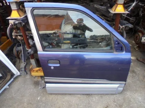 Πόρτα Εμπρός Δεξιά για DAIHATSU TERIOS (1997 - 2000) (J100) Πόρτα Εμπρός Δεξιά για DAIHATSU TERIOS (1997 - 2000) (J100)